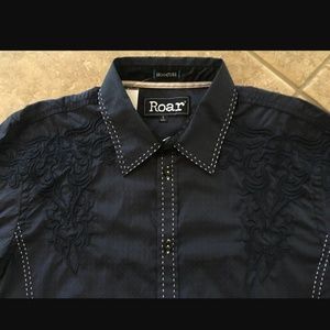 BNWT Men's Roar Casual Button-Down XL